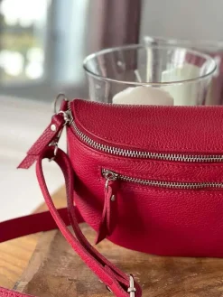 Shop Sac Banane Rouge Cerise Chelby Femmes Sac Banane