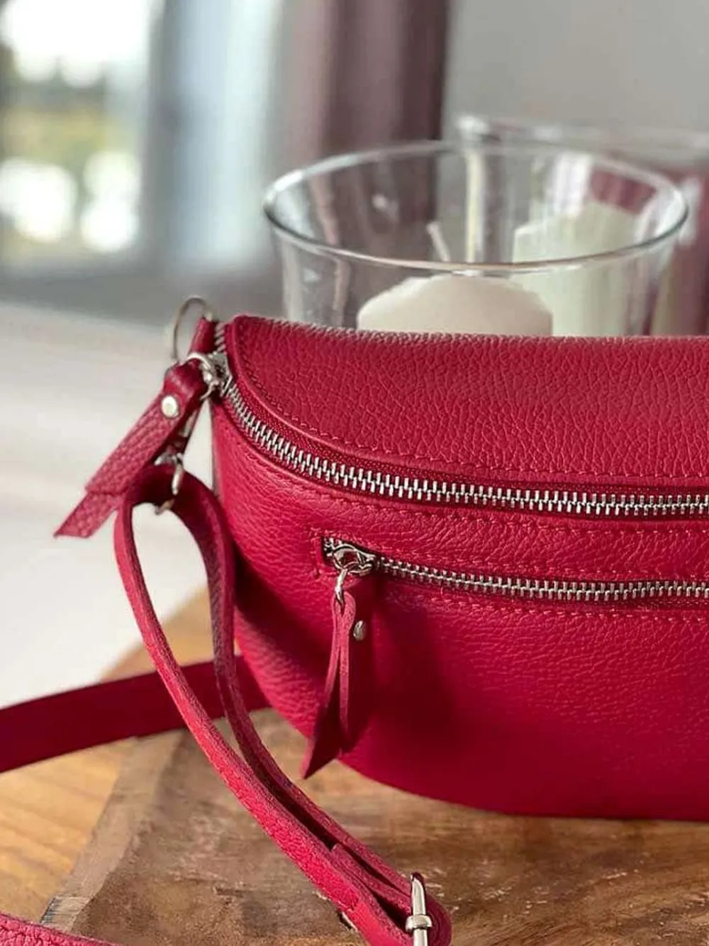 Shop Sac Banane Rouge Cerise Chelby Femmes Sac Banane