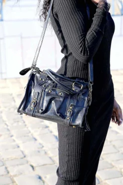 Shop Sac Noir Eloane Midi Femmes Sac Porte Epaule Avec Sangle